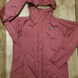 Patagonia Women's Torrentshell Rain Jacket Size M